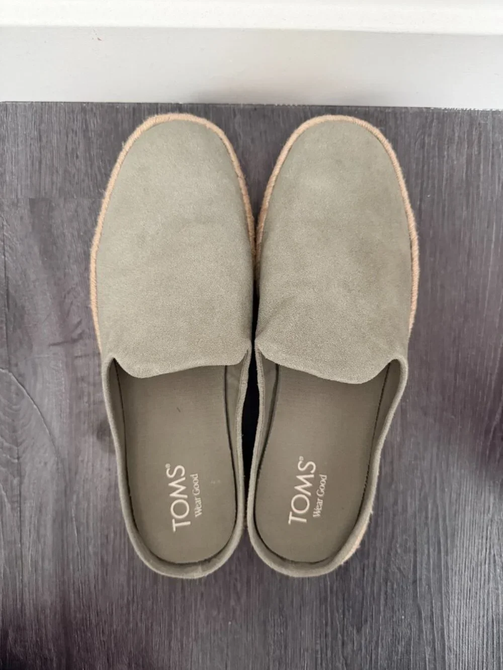 TOMS Santiago Mule – Vetiver Grey Suede (Men's 10.5)